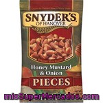 Snyder's Of Hanover Snacks Salados De Trocitos De Pretzels Con Sabor A Mostaza Con Miel Y Cebolla Bolsa 125 G