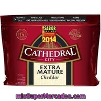 Queso Extra Curado Cheddar Cathedral City, Bandeja 200 G